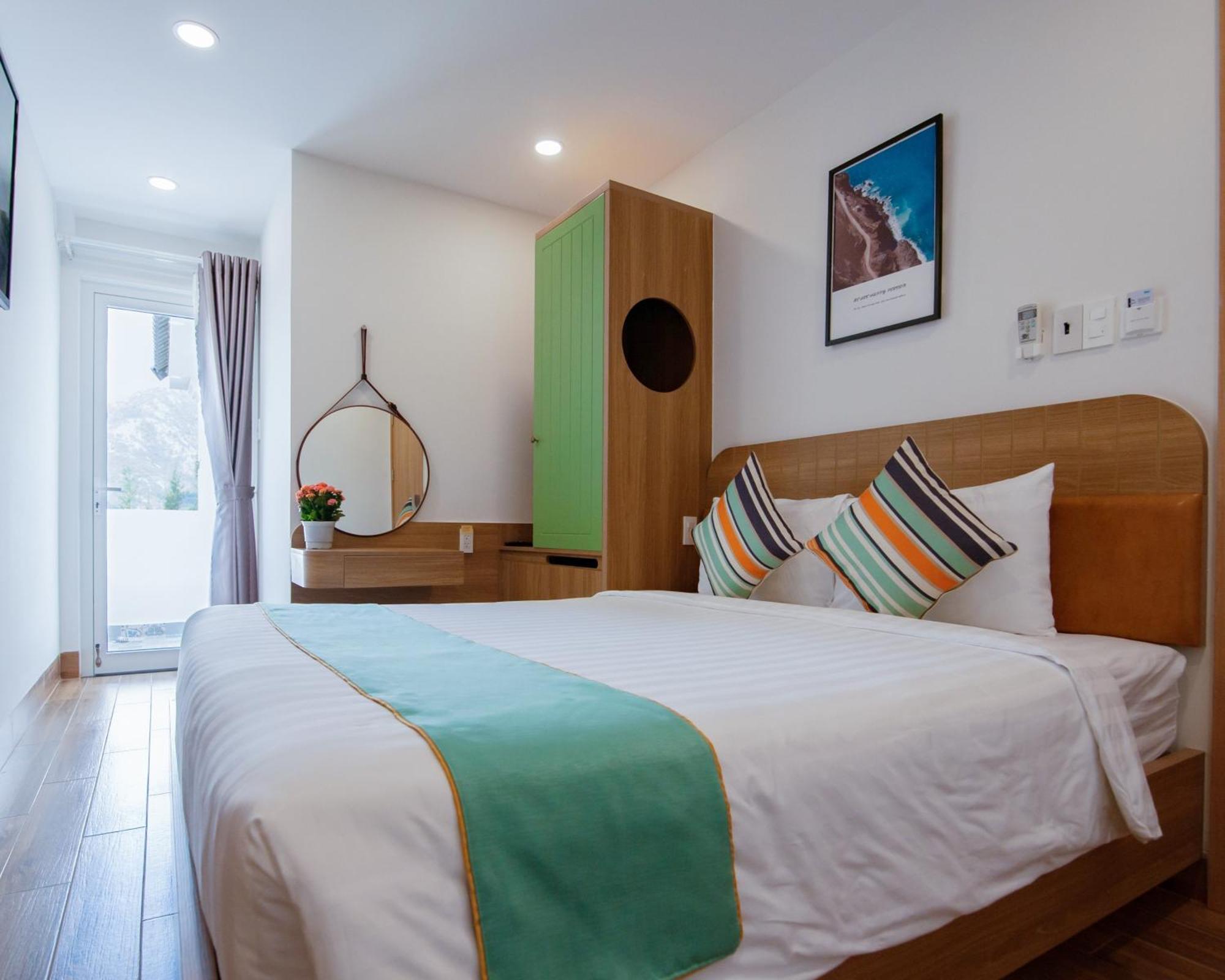 The View Hotel Cam Lam Extérieur photo